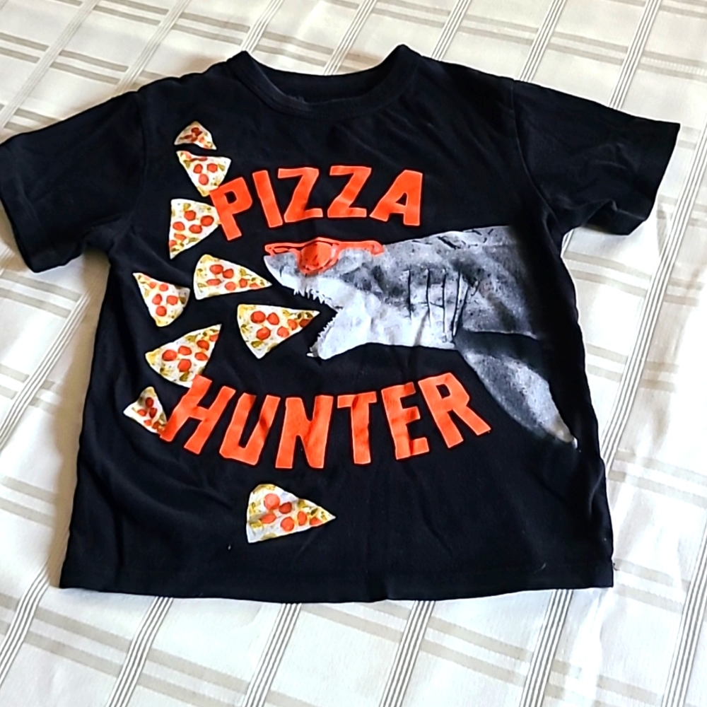 Childrens place XS t-shirt